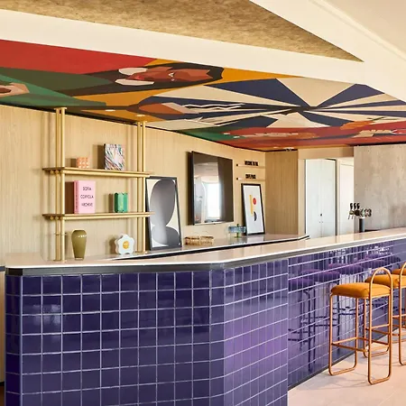 Hampton By Hilton Lyon Airport